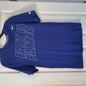 Nike like new t shirt